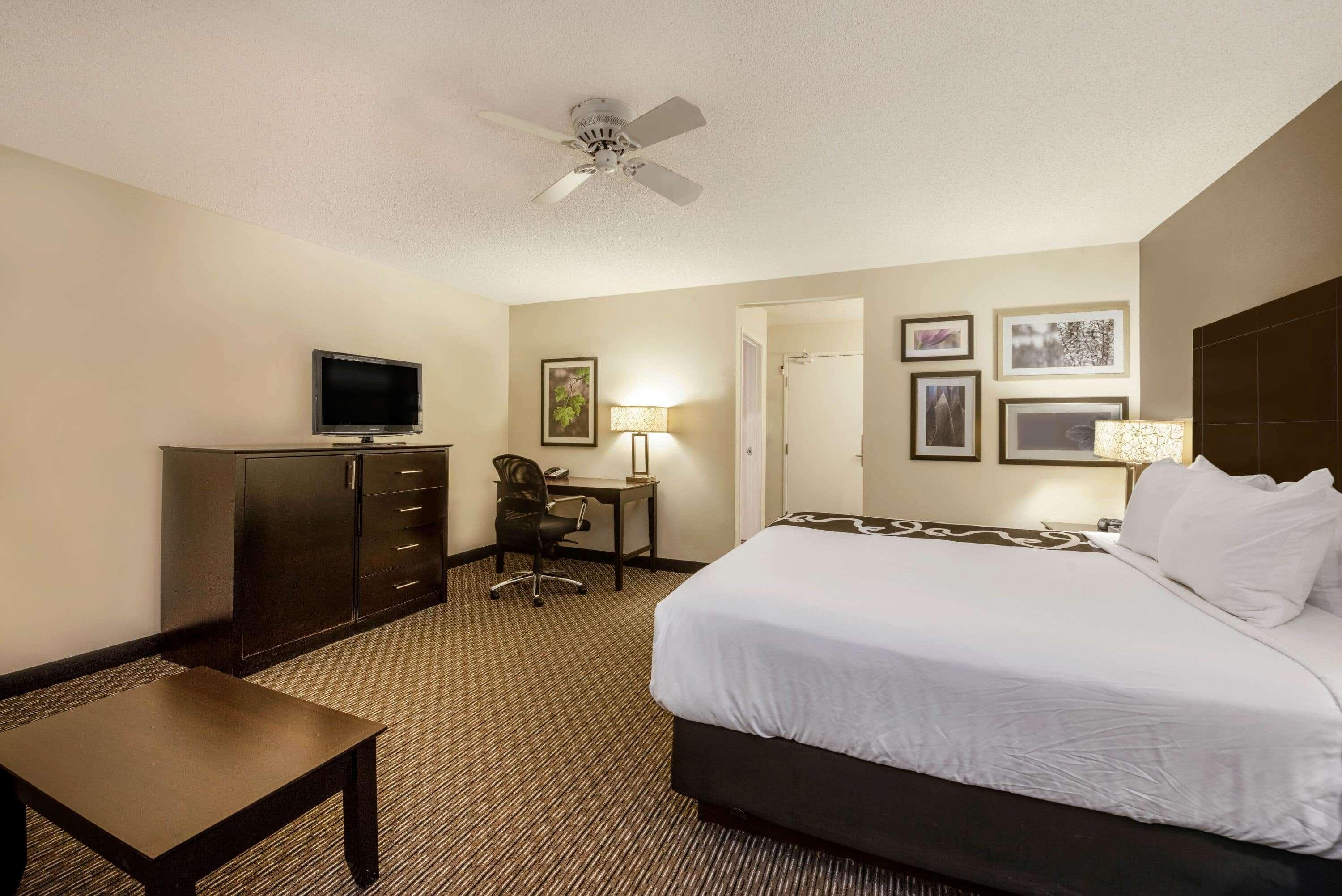 La Quinta By Wyndham Cleveland Macedonia Hotel Ngoại thất bức ảnh
