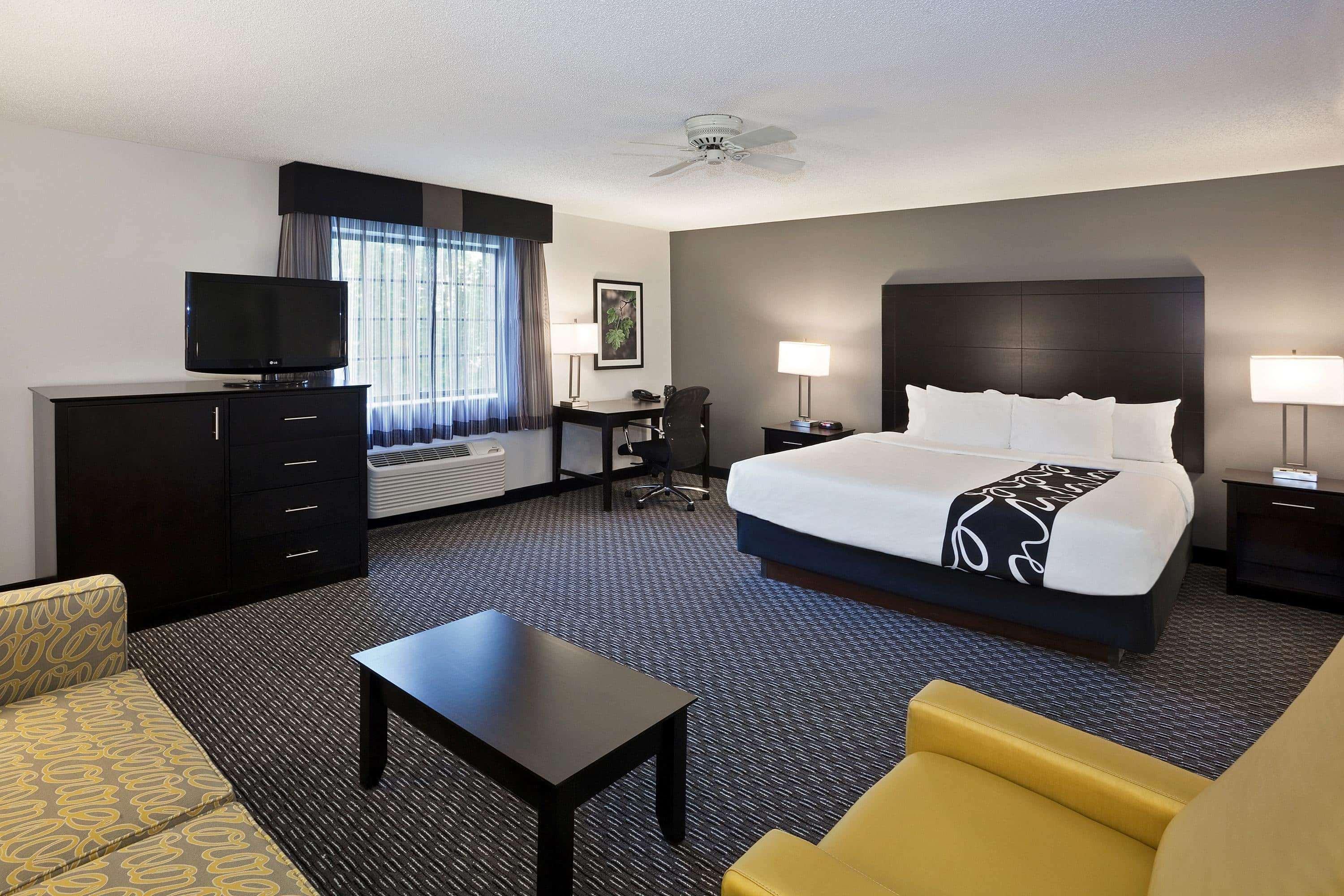 La Quinta By Wyndham Cleveland Macedonia Hotel Ngoại thất bức ảnh