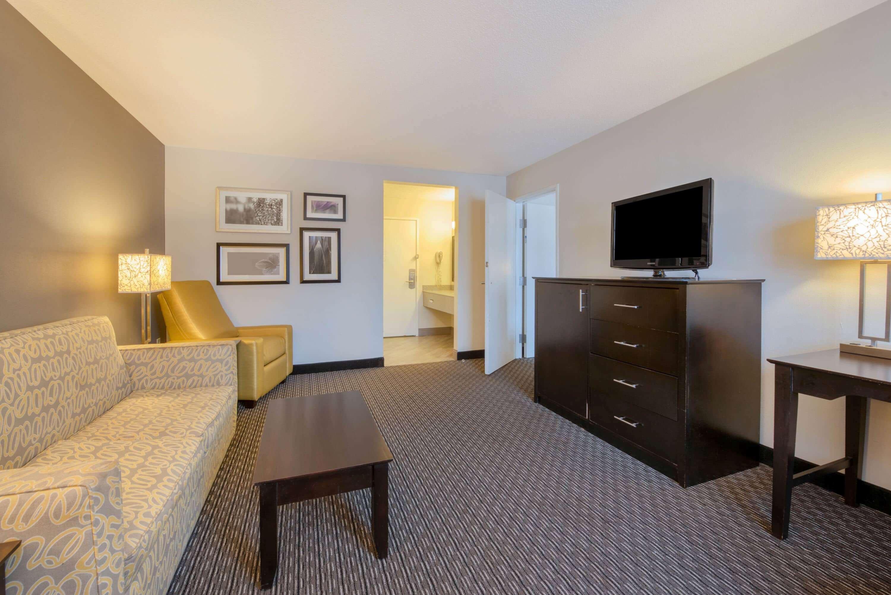 La Quinta By Wyndham Cleveland Macedonia Hotel Ngoại thất bức ảnh