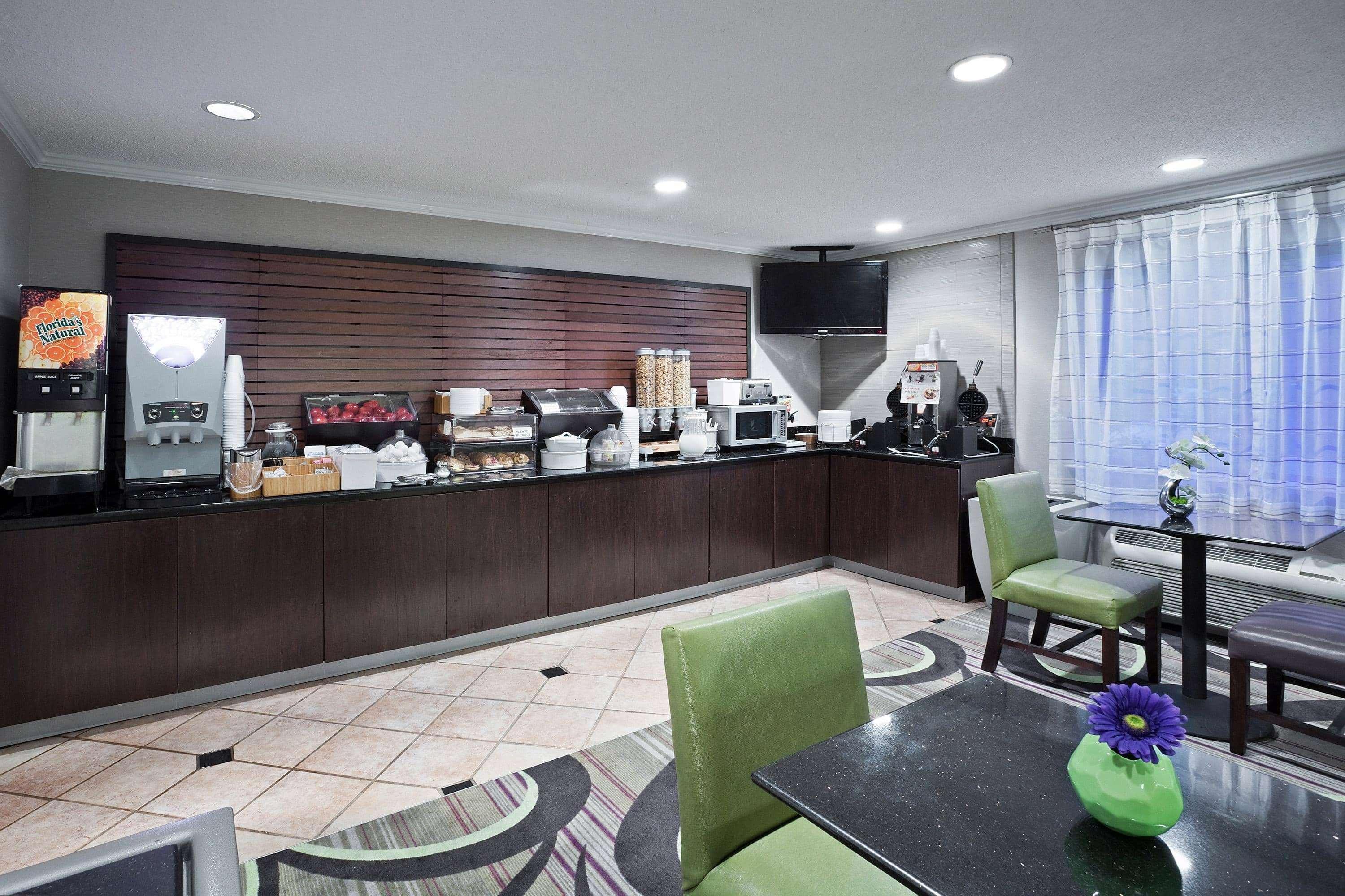 La Quinta By Wyndham Cleveland Macedonia Hotel Ngoại thất bức ảnh